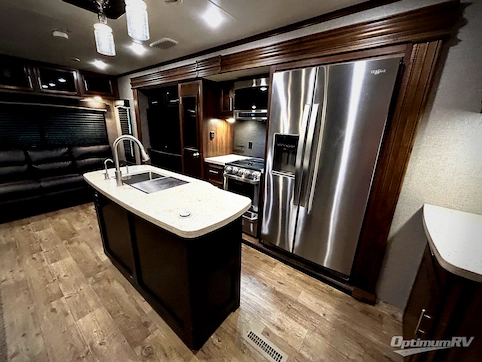 2020 Jayco Eagle 338RETS RV Photo 4