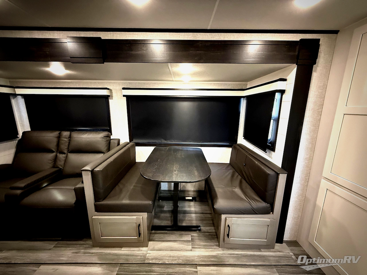 2024 Jayco Jay Feather 27BHB Photo 10