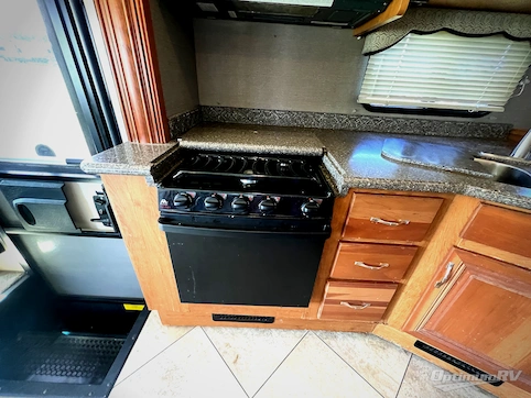 2015 Holiday Rambler Vacationer 36SBT RV Photo 3