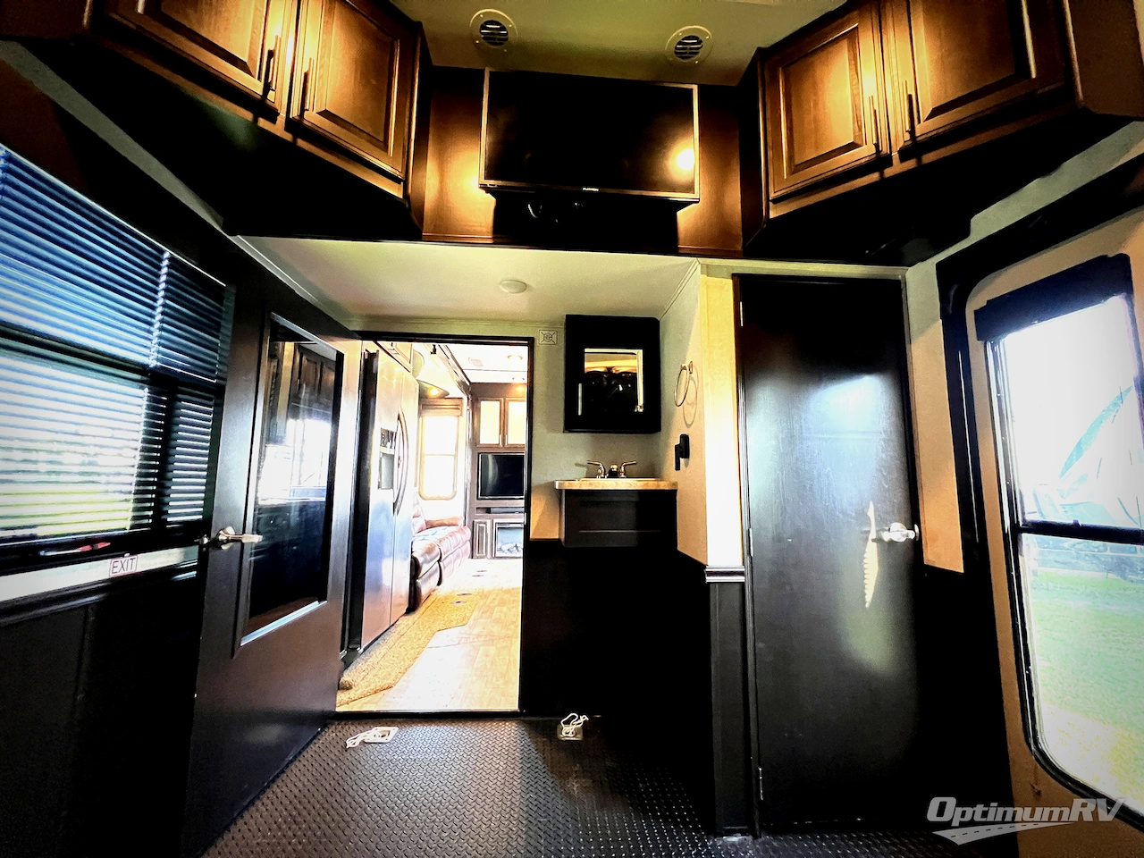 2017 Jayco Seismic 4212 Photo 15