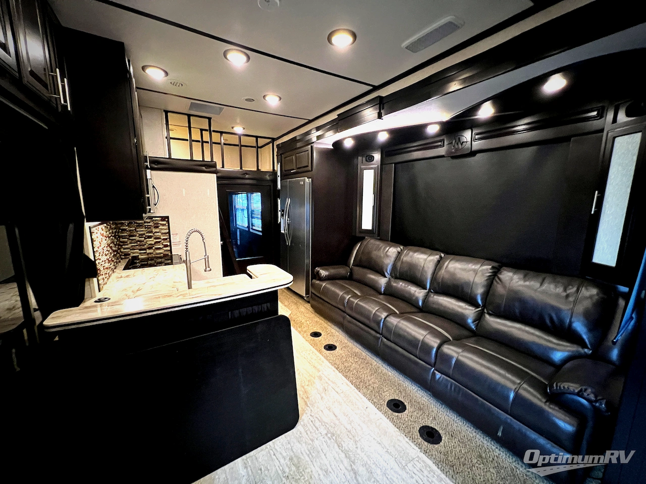 2017 Jayco Seismic 4212 Photo 4