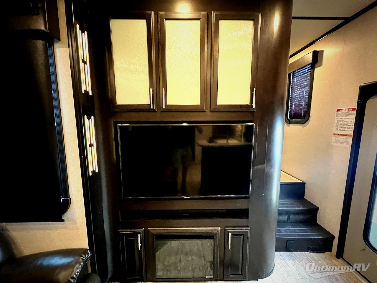 2017 Jayco Seismic 4212 Photo 6