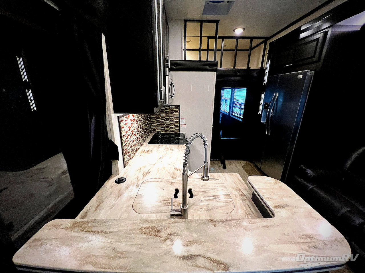 2017 Jayco Seismic 4212 Photo 11