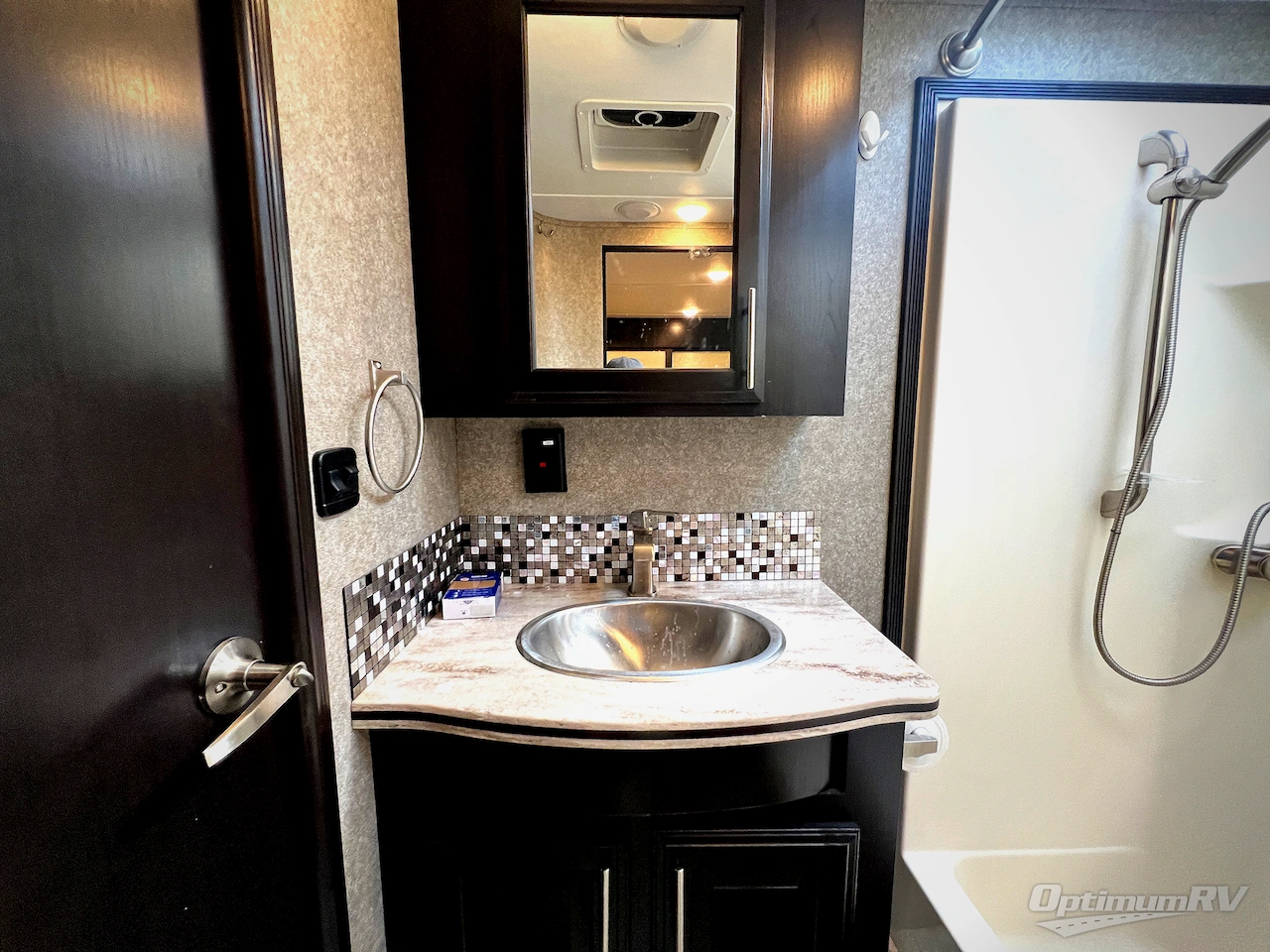 2017 Jayco Seismic 4212 Photo 29