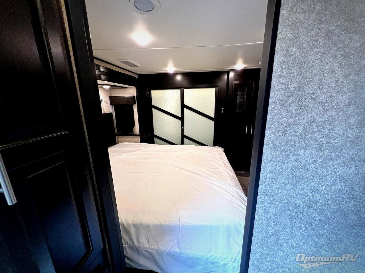 2017 Jayco Seismic 4212 Photo 32