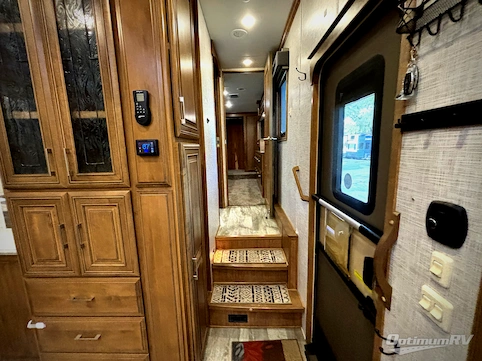 2020 DRV Luxury Suites FullHouse JX450 RV Photo 2