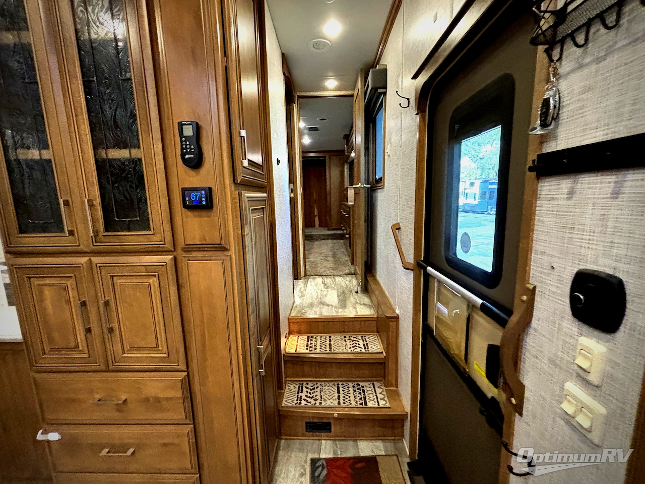 2020 DRV Luxury Suites FullHouse JX450 Photo 7