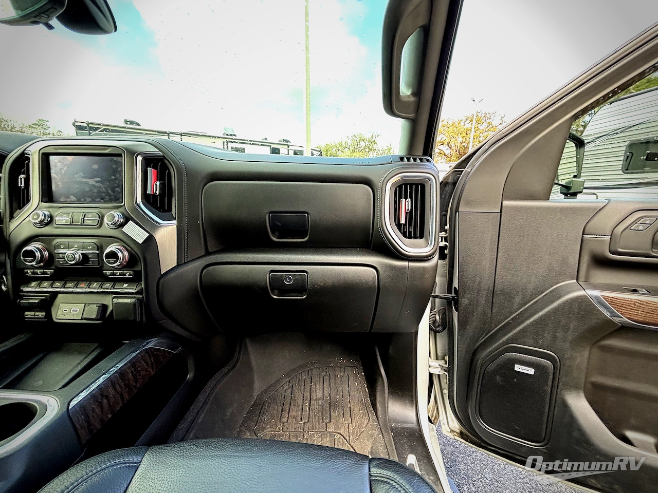 2022 GMC Denali 3500 HD Photo 18