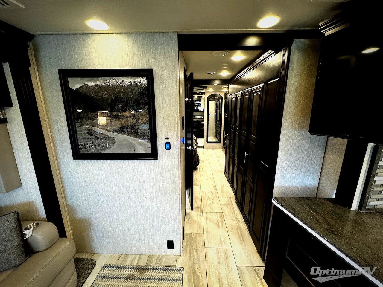 2022 Forest River Berkshire XLT 45A Photo 23