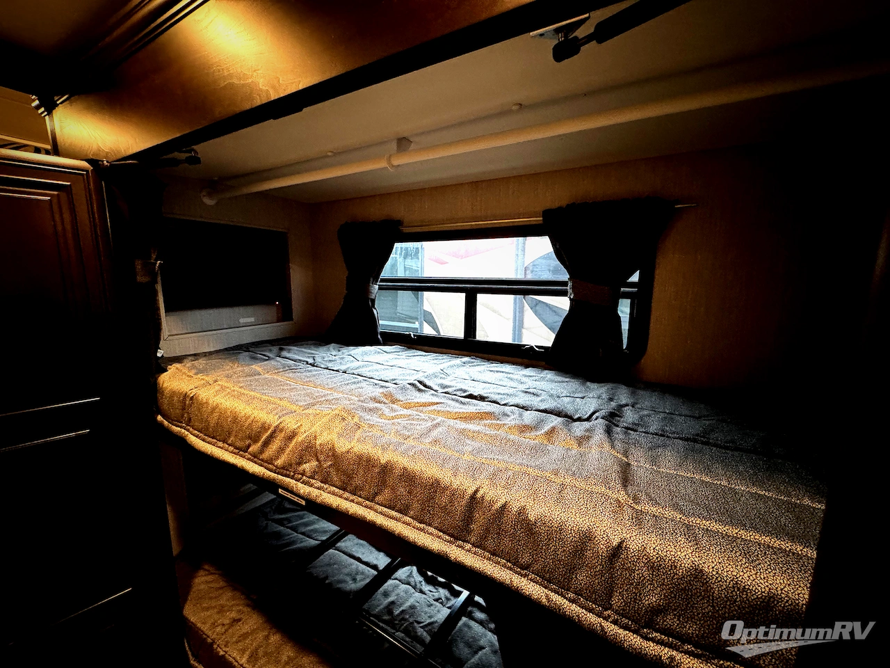 2022 Forest River Berkshire XLT 45A Photo 26