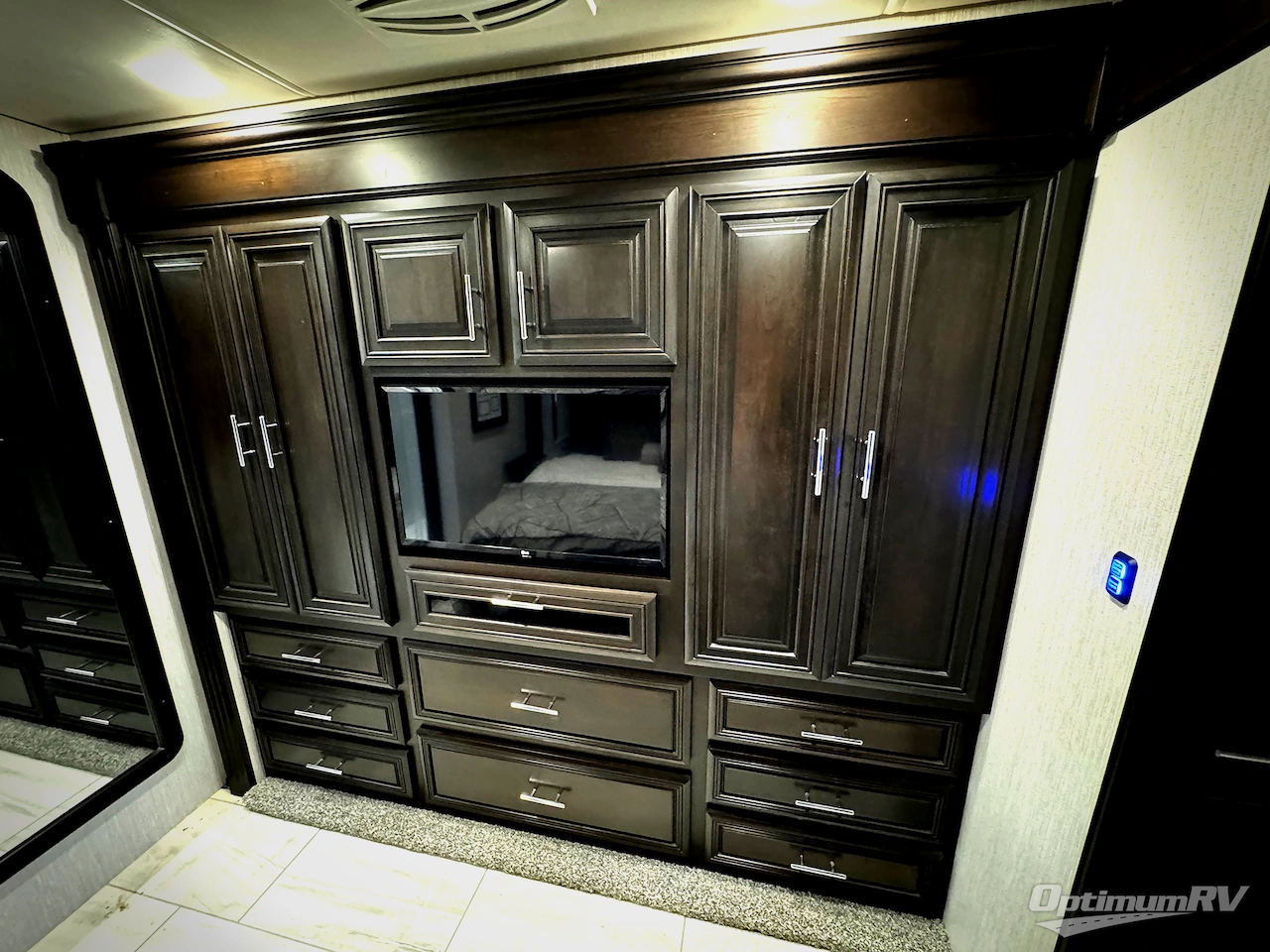 2022 Forest River Berkshire XLT 45A Photo 33