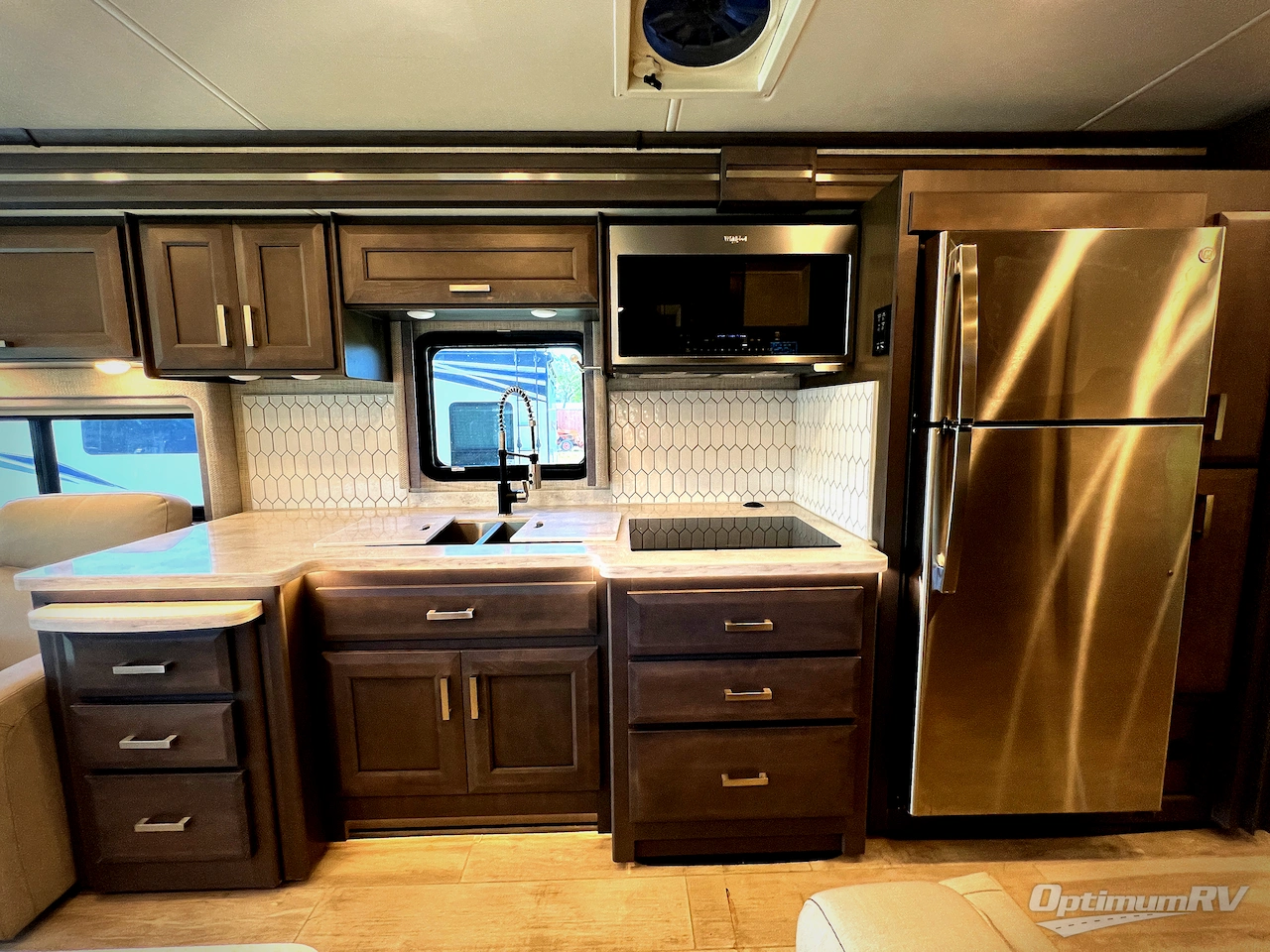 2023 Thor Aria 3901 Photo 11