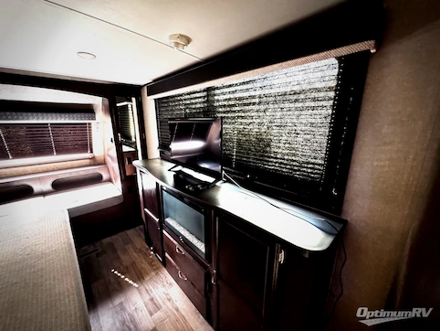 2020 Jayco White Hawk 32KBS RV Photo 2