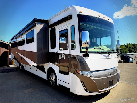 Used 2024 Tiffin Byway 38CL Featured Photo