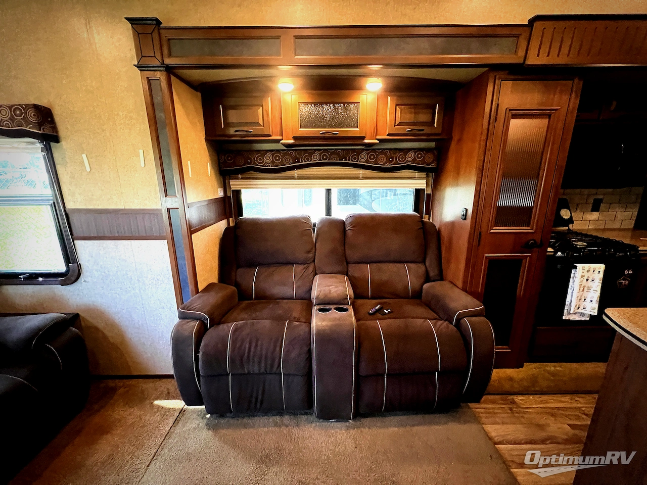 2015 Jayco Eagle Premier 351RSTS Photo 7