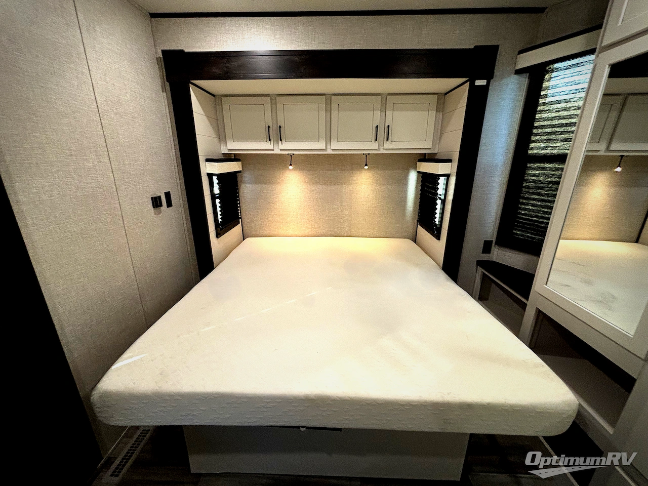 2024 Jayco Jay Flight Bungalow 40RLTS Photo 8