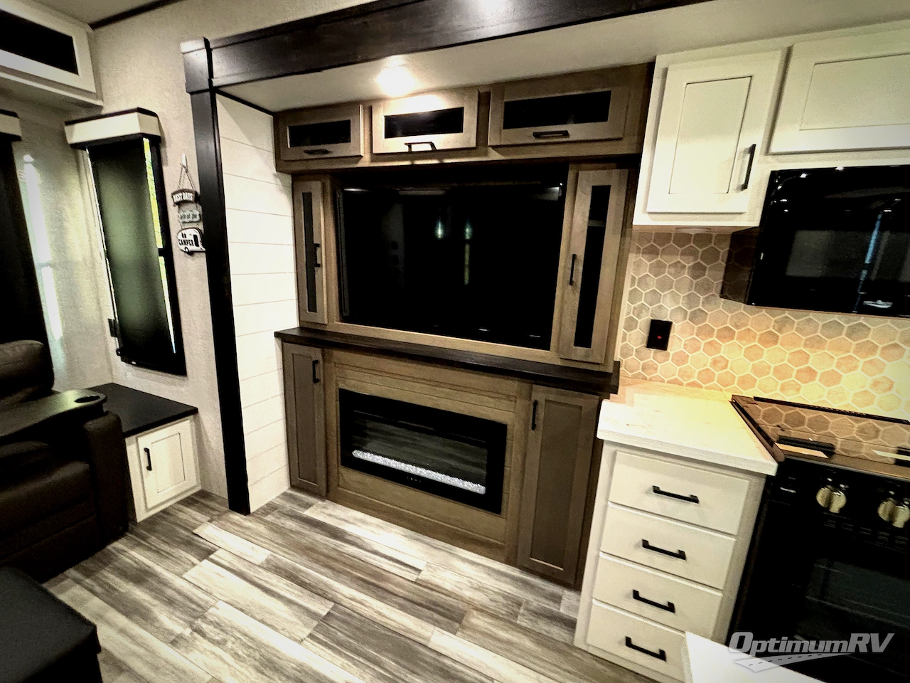 2024 Jayco Jay Flight Bungalow 40RLTS Photo 15