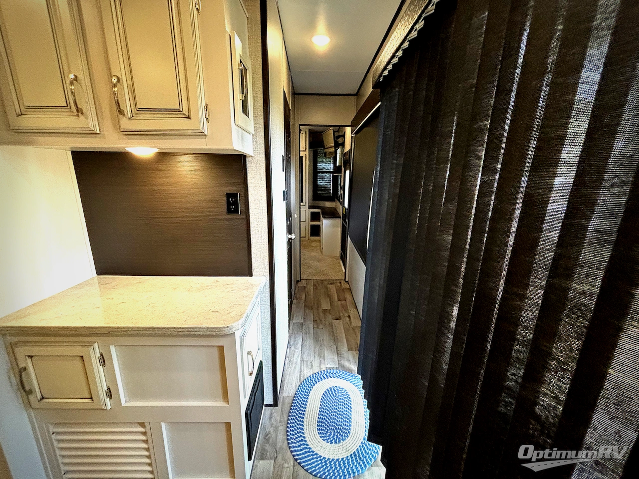 2020 Jayco Jay Flight Bungalow 40RLTS Photo 7