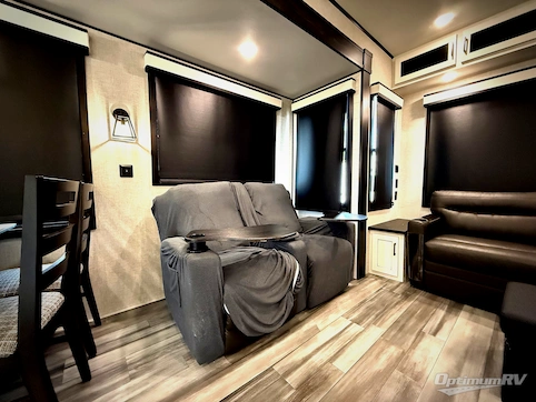 2024 Jayco Jay Flight Bungalow 40RLTS RV Photo 3