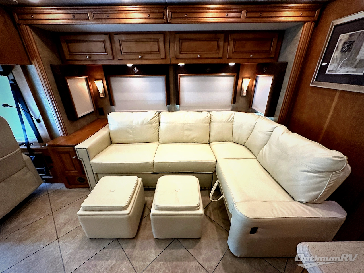 2014 Itasca Meridian 34B Photo 9