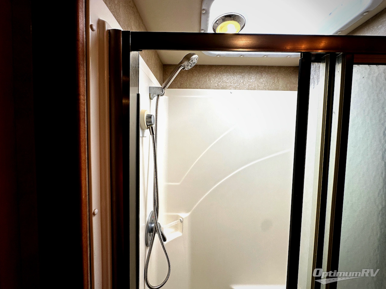 2014 Itasca Meridian 34B Photo 17