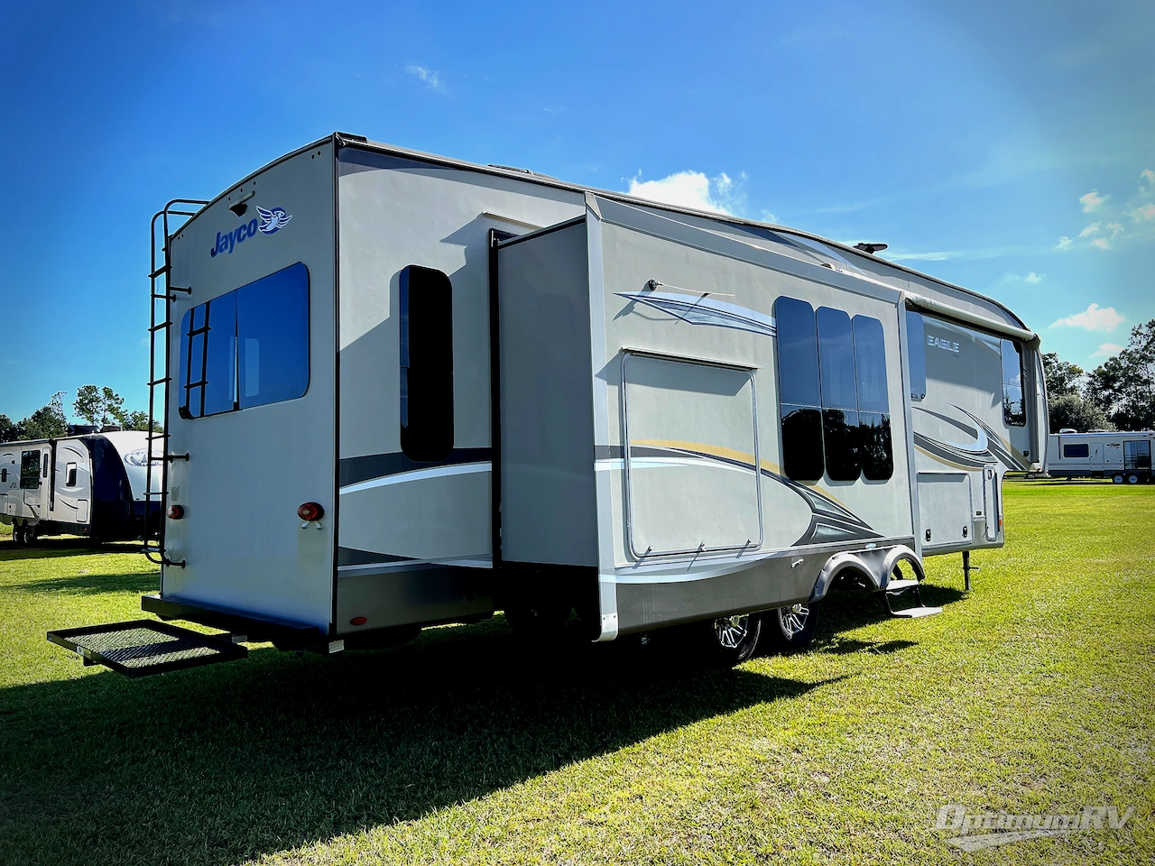 2020 Jayco Eagle 317RLOK Photo 3