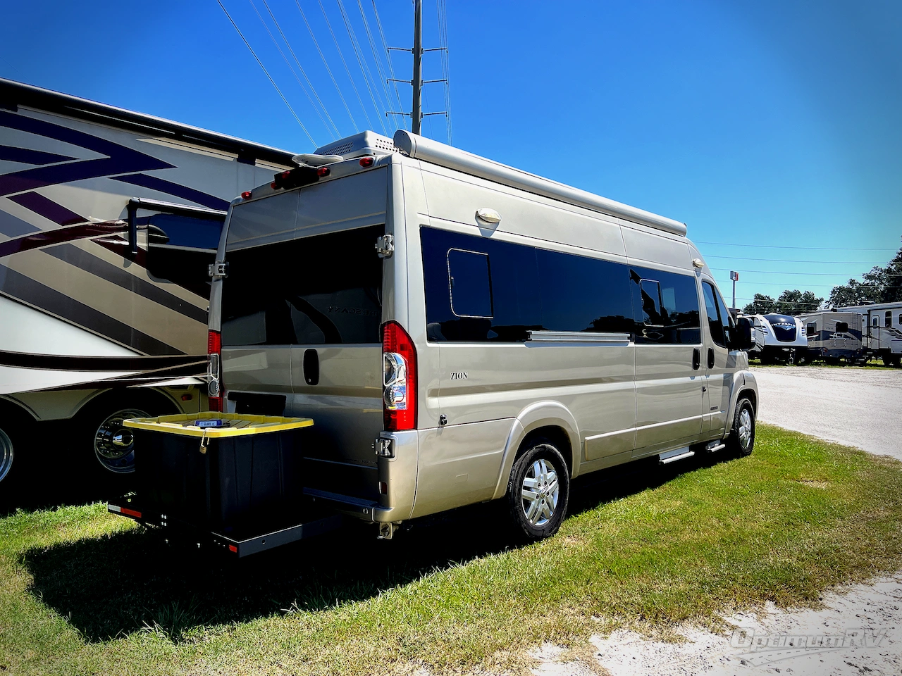 2015 Roadtrek Zion Zion Photo 3