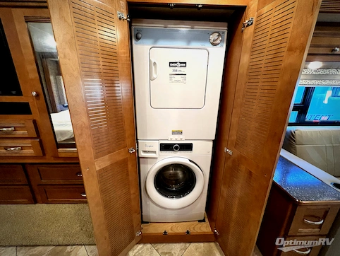 2019 Winnebago Forza 38F RV Photo 4