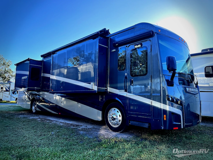 2019 Winnebago Forza 38F RV Photo 1