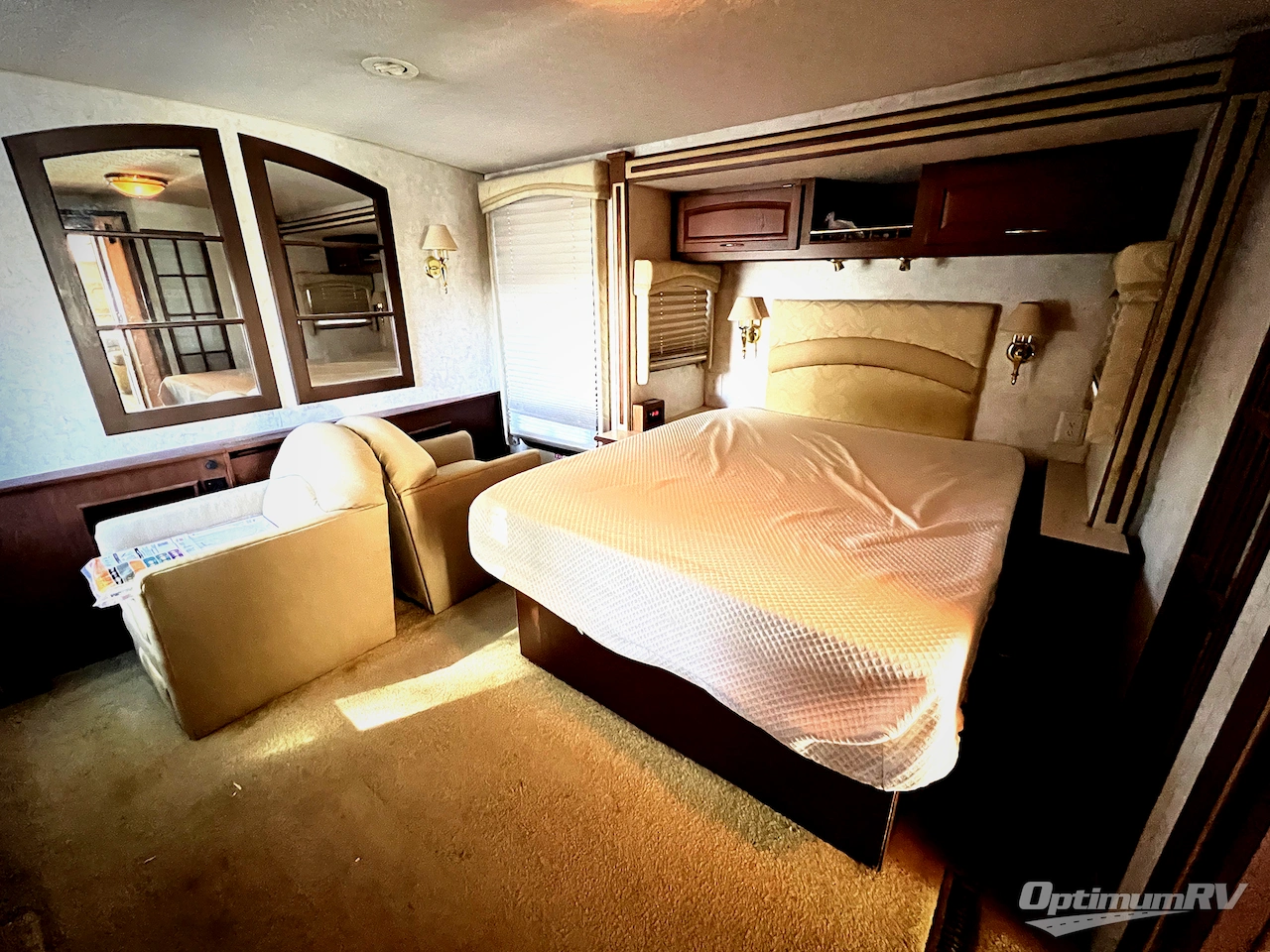 2004 Itasca Suncruiser 37B Photo 13