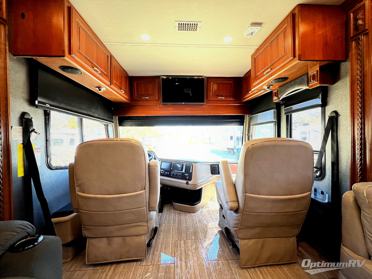 2017 Holiday Rambler Endeavor 40D Photo 6