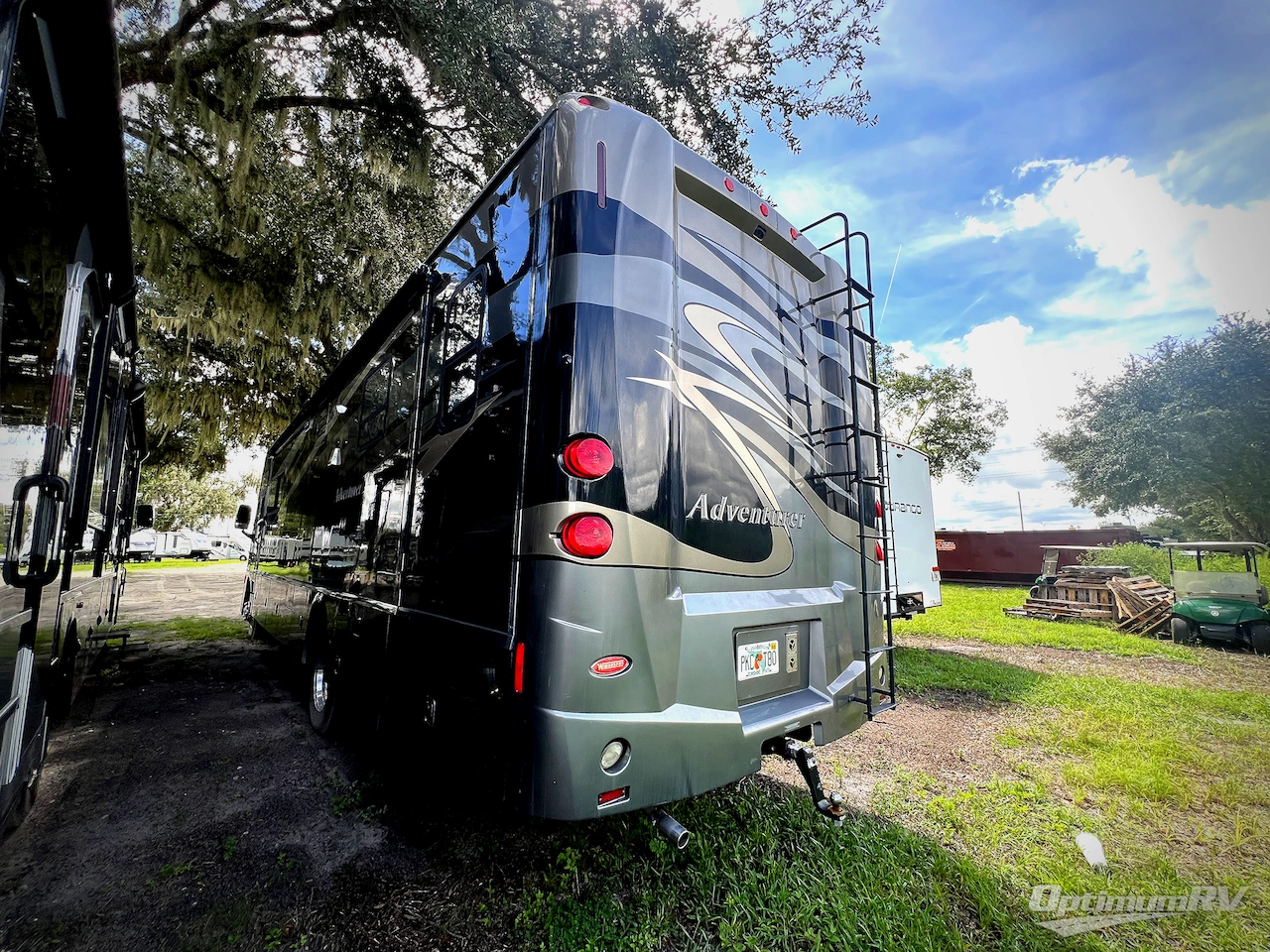 2012 Winnebago Adventurer 37F Photo 4