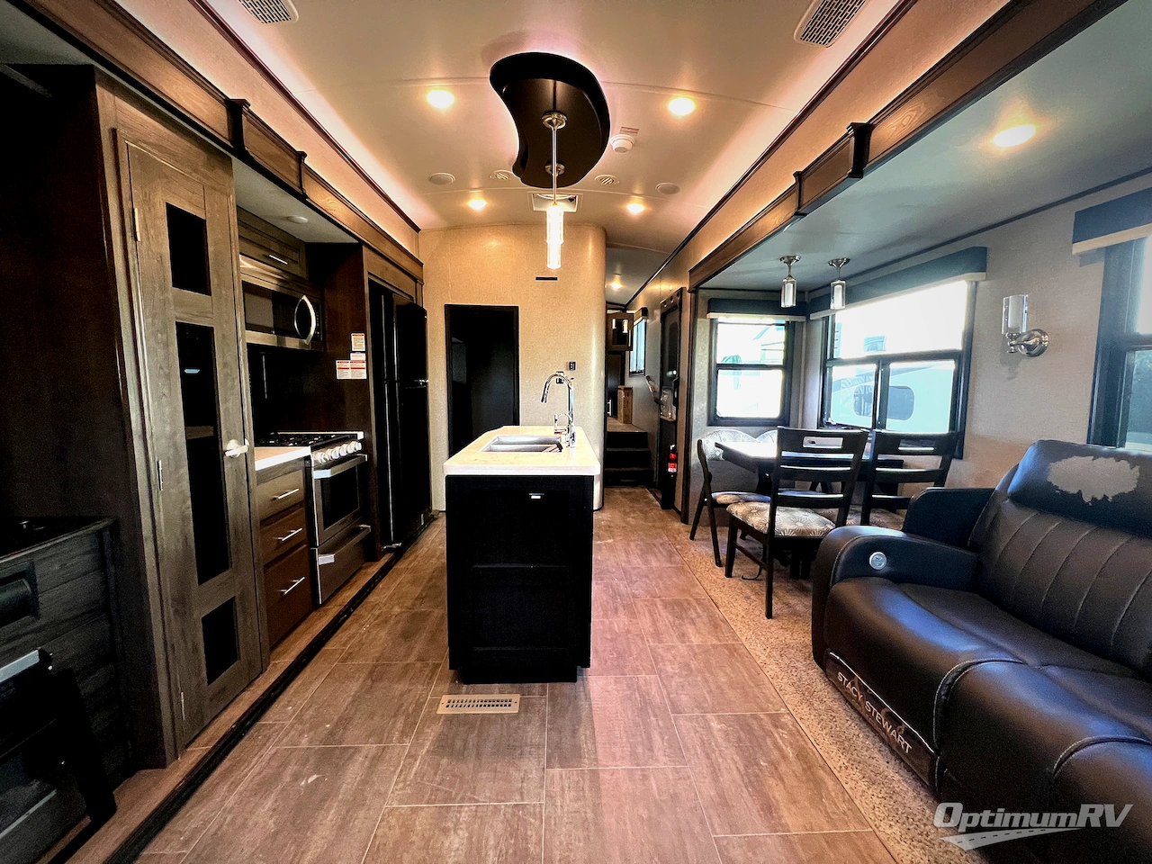 2020 Jayco North Point 377RLBH Photo 6