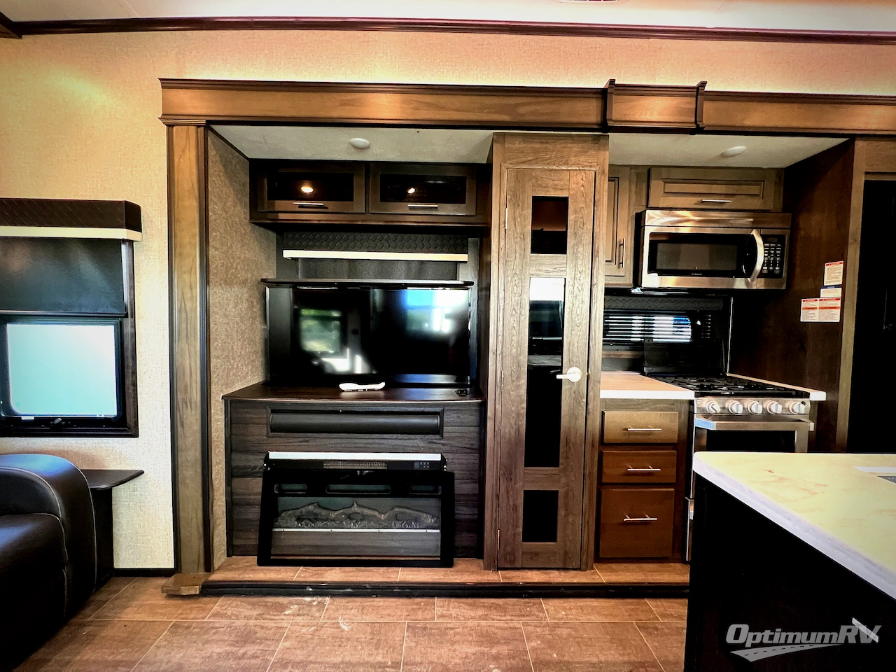 2020 Jayco North Point 377RLBH Photo 9