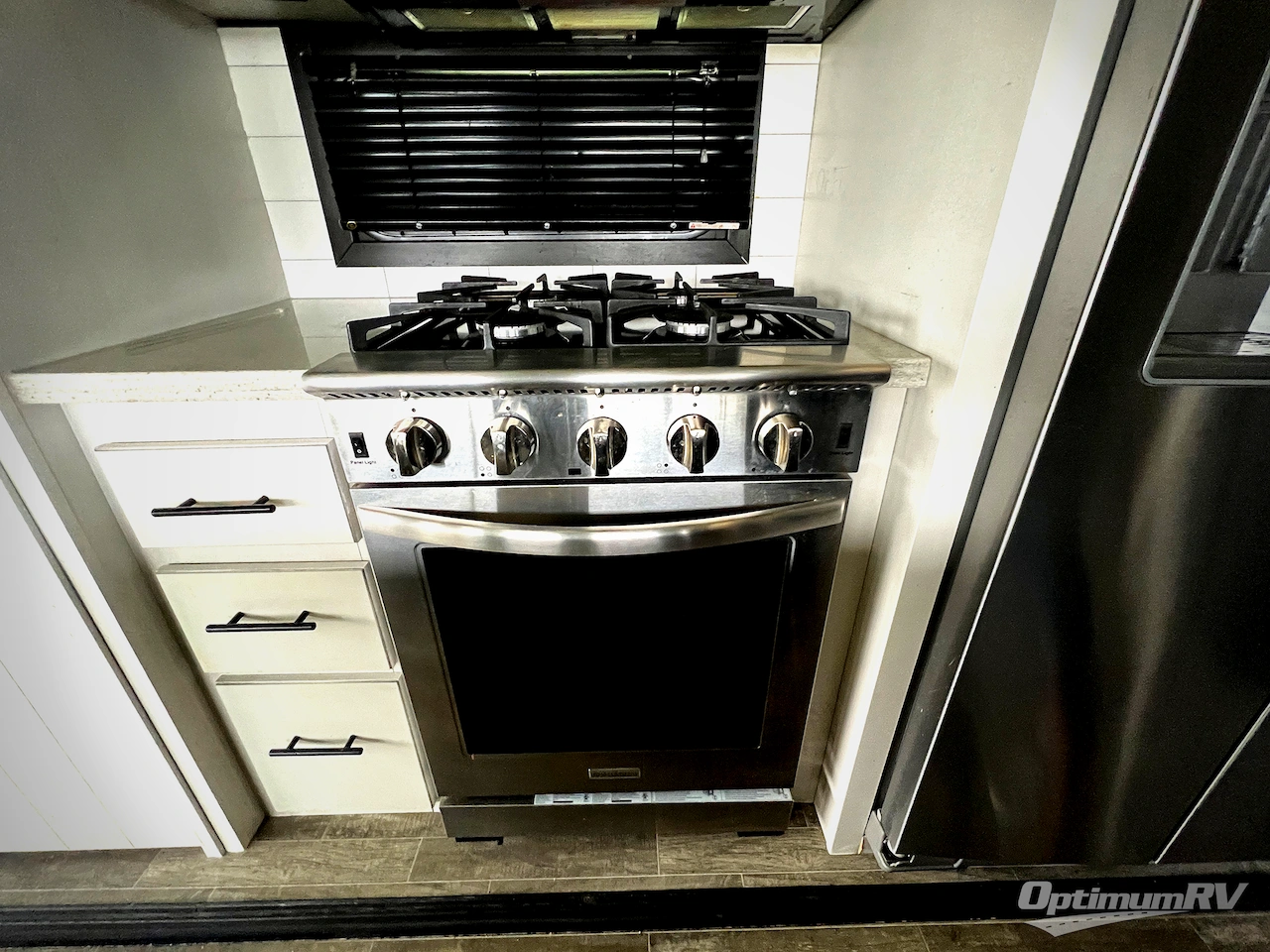 2021 Jayco North Point 377RLBH Photo 12