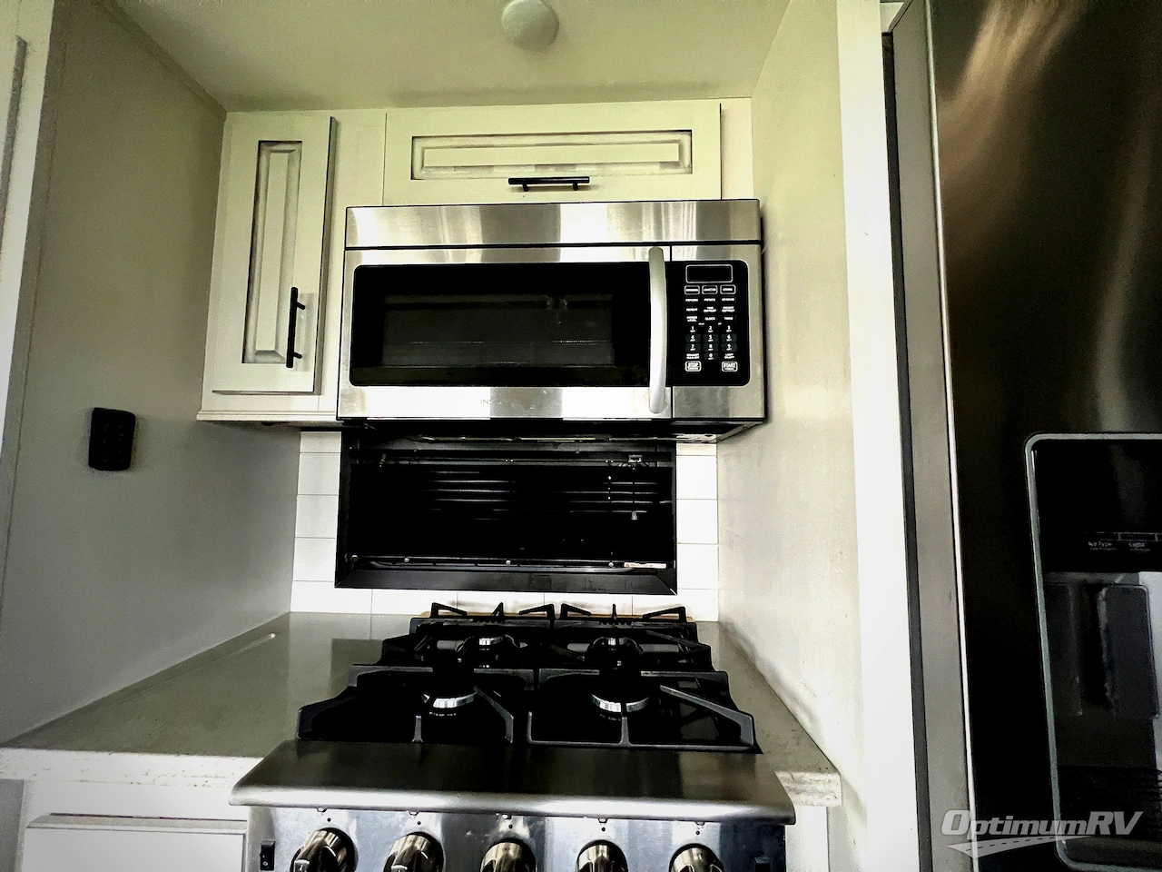 2021 Jayco North Point 377RLBH Photo 13