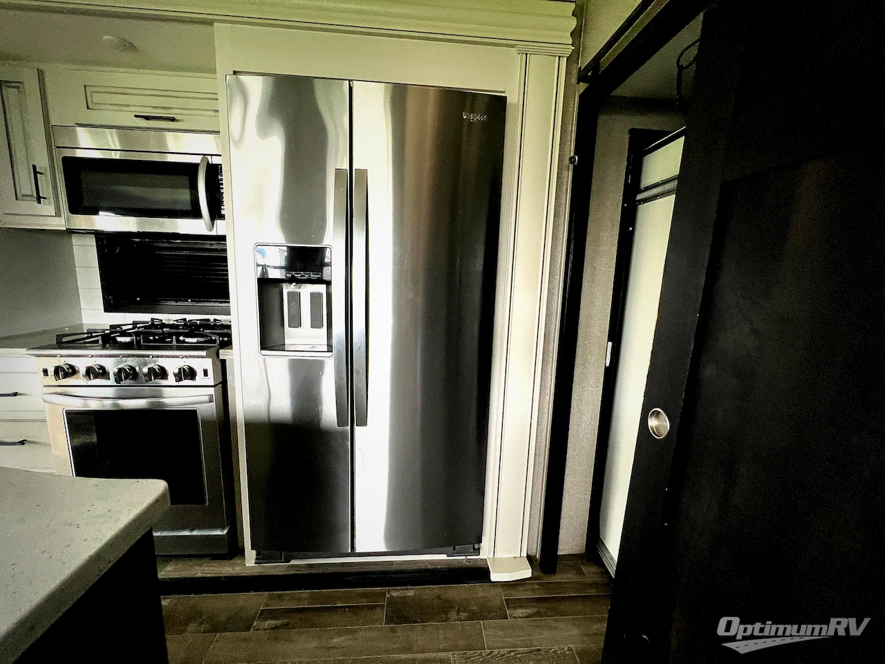 2021 Jayco North Point 377RLBH Photo 14