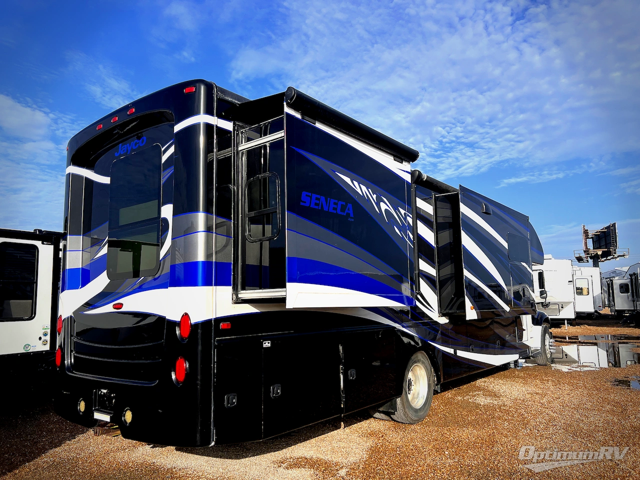 2018 Jayco Seneca 37FS Photo 2