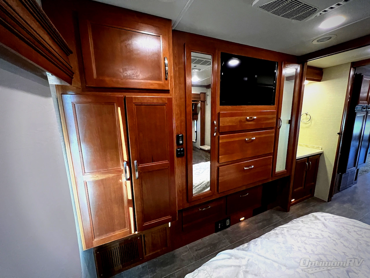 2018 Jayco Seneca 37FS Photo 23