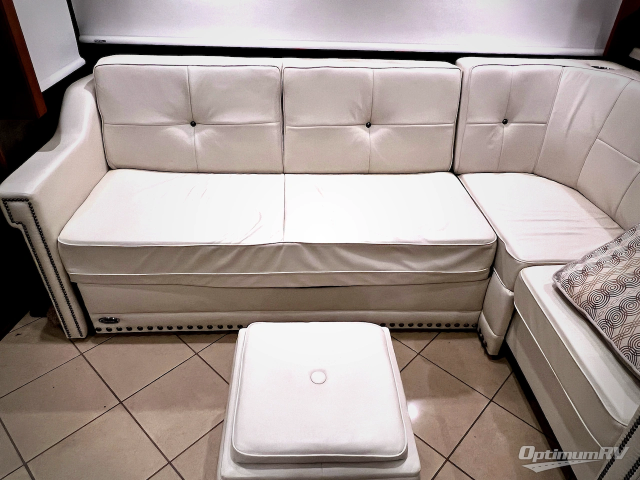 2015 Itasca Meridian 40R Photo 33