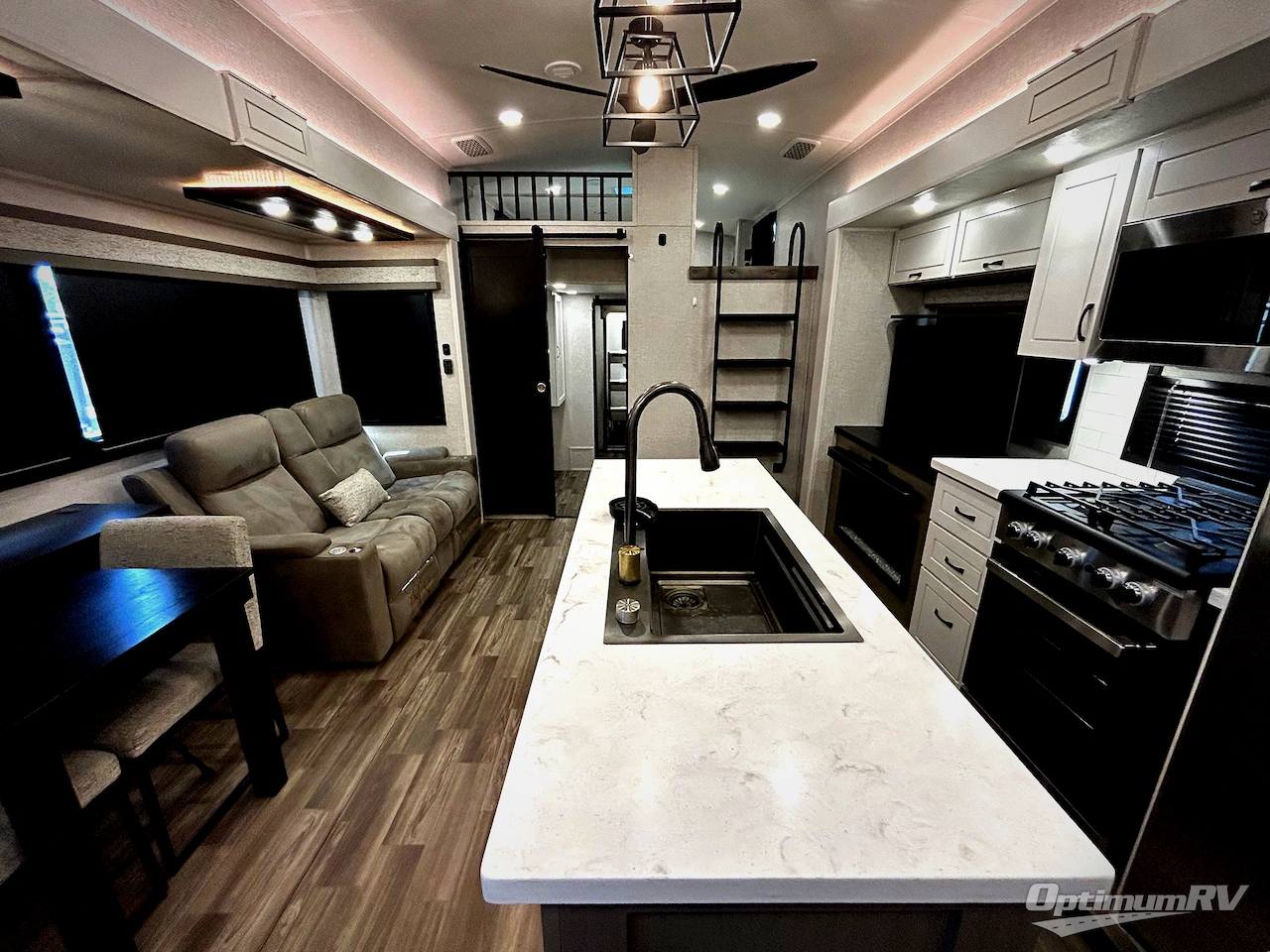 2025 Jayco North Point 390CKDS Photo 4