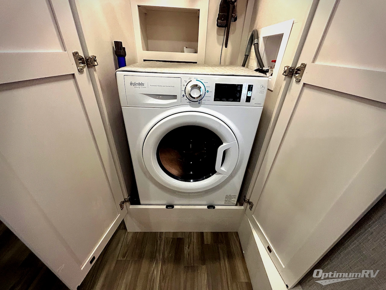 2025 Jayco North Point 390CKDS Photo 11