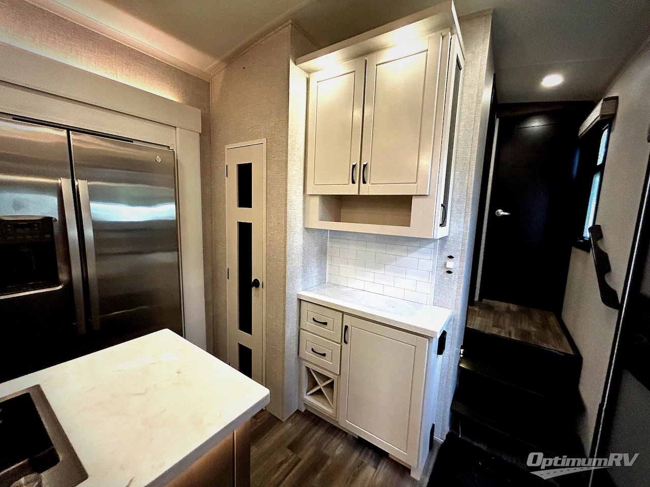 2025 Jayco North Point 390CKDS Photo 15