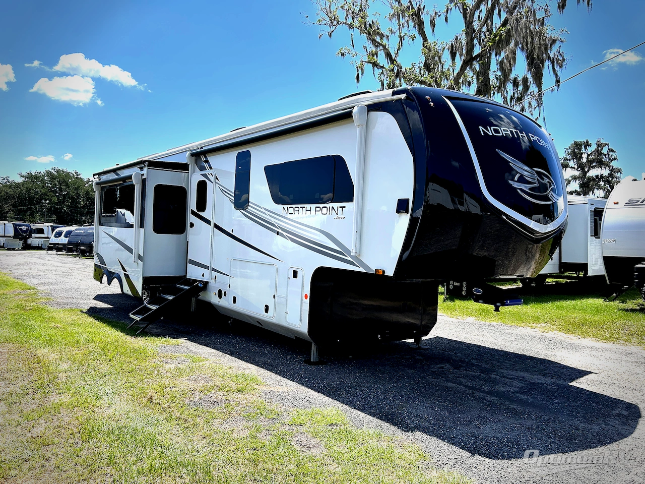 2025 Jayco North Point 390CKDS Photo 1
