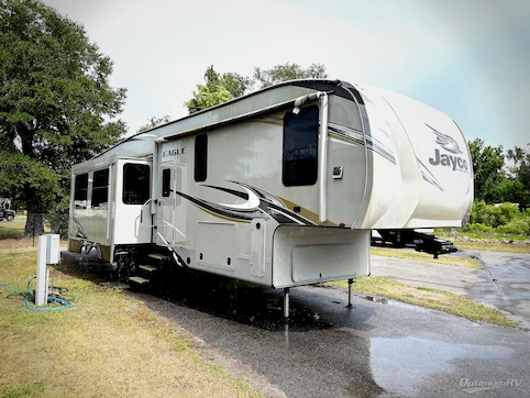 Used 2018 Jayco Eagle 347BHOK Featured Photo