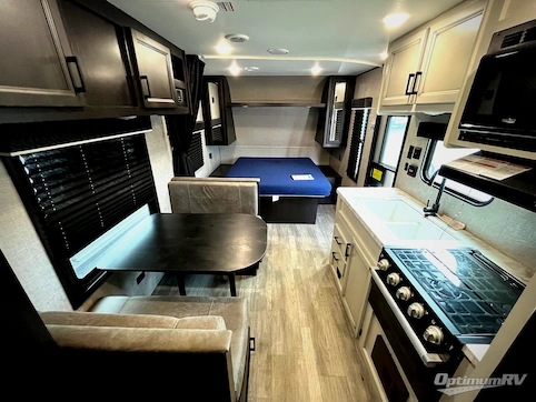 2022 Jayco Jay Flight SLX 8 264BH RV Photo 2
