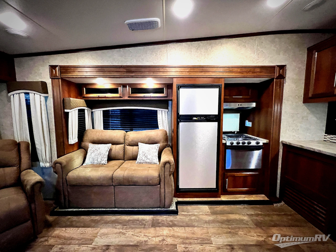 2018 Jayco Eagle HT 27.5RLTS Photo 6