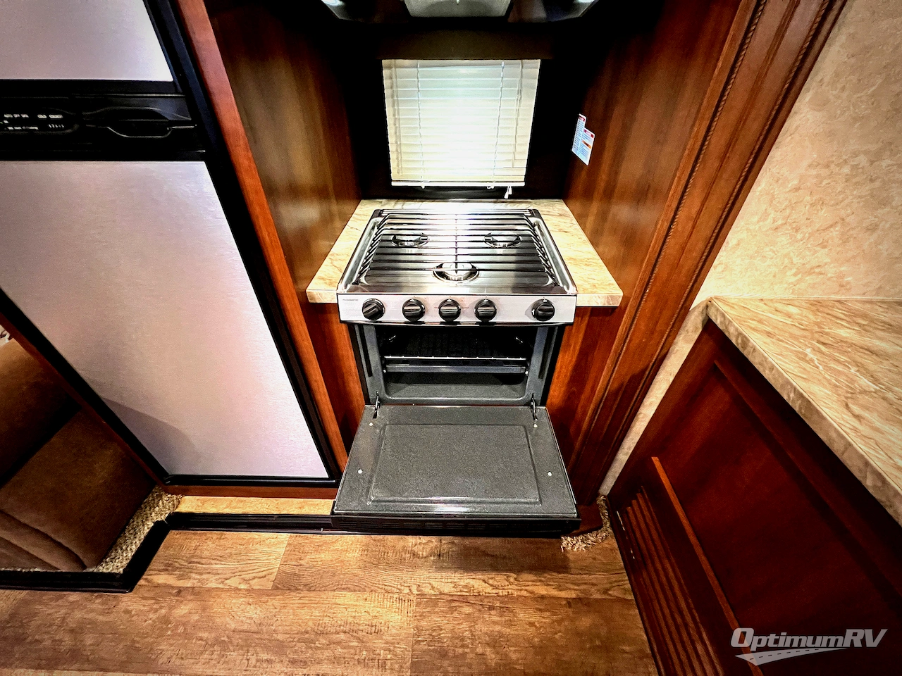 2018 Jayco Eagle HT 27.5RLTS Photo 8