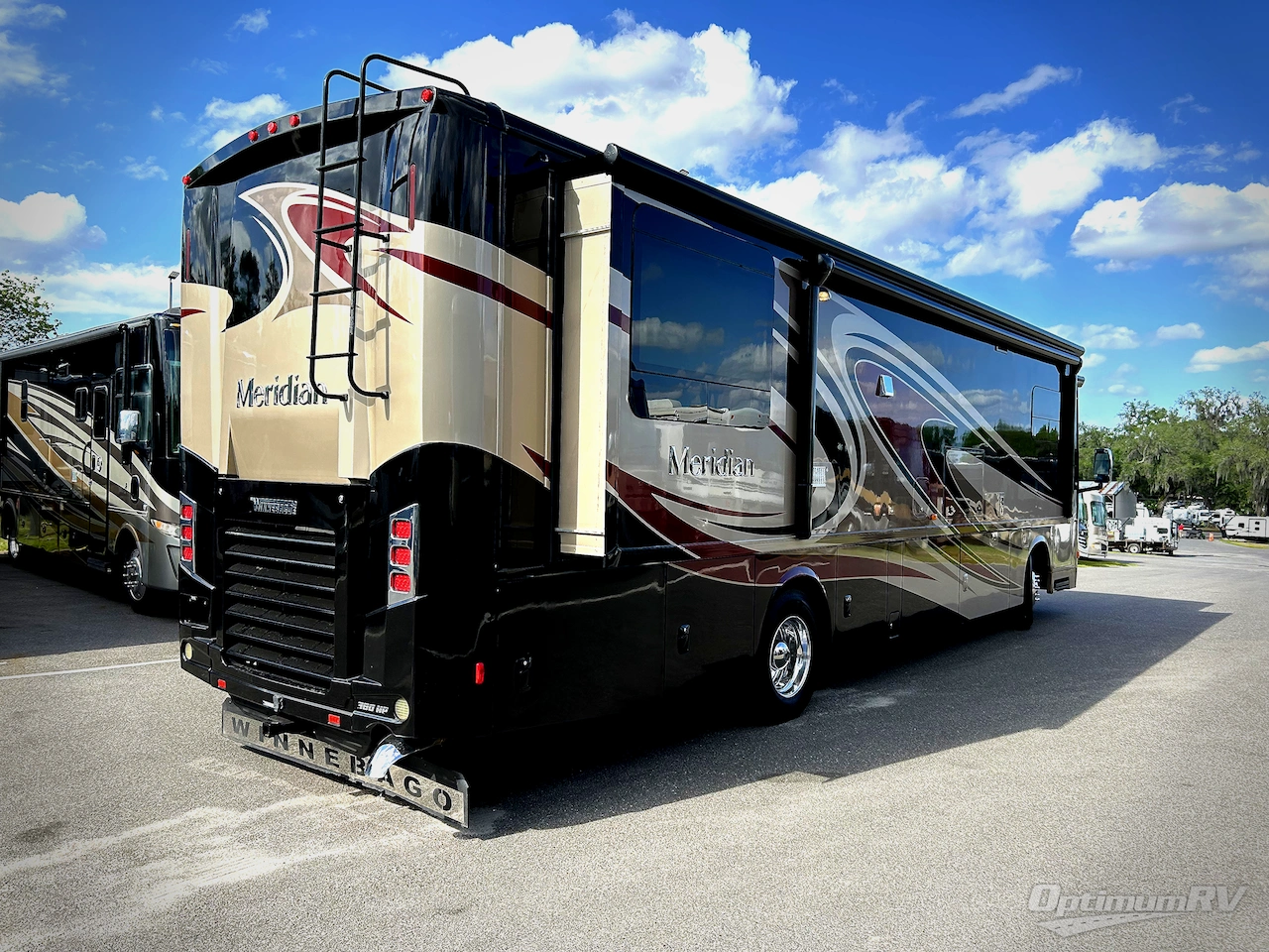 2016 Itasca Meridian 36M Photo 2