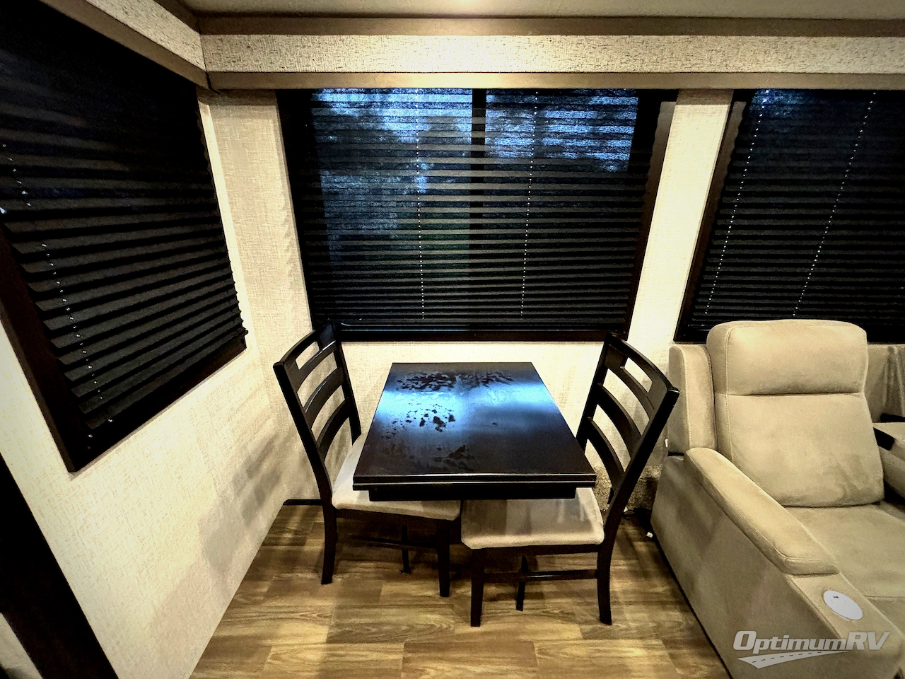 2024 Jayco Seismic 395 Photo 15